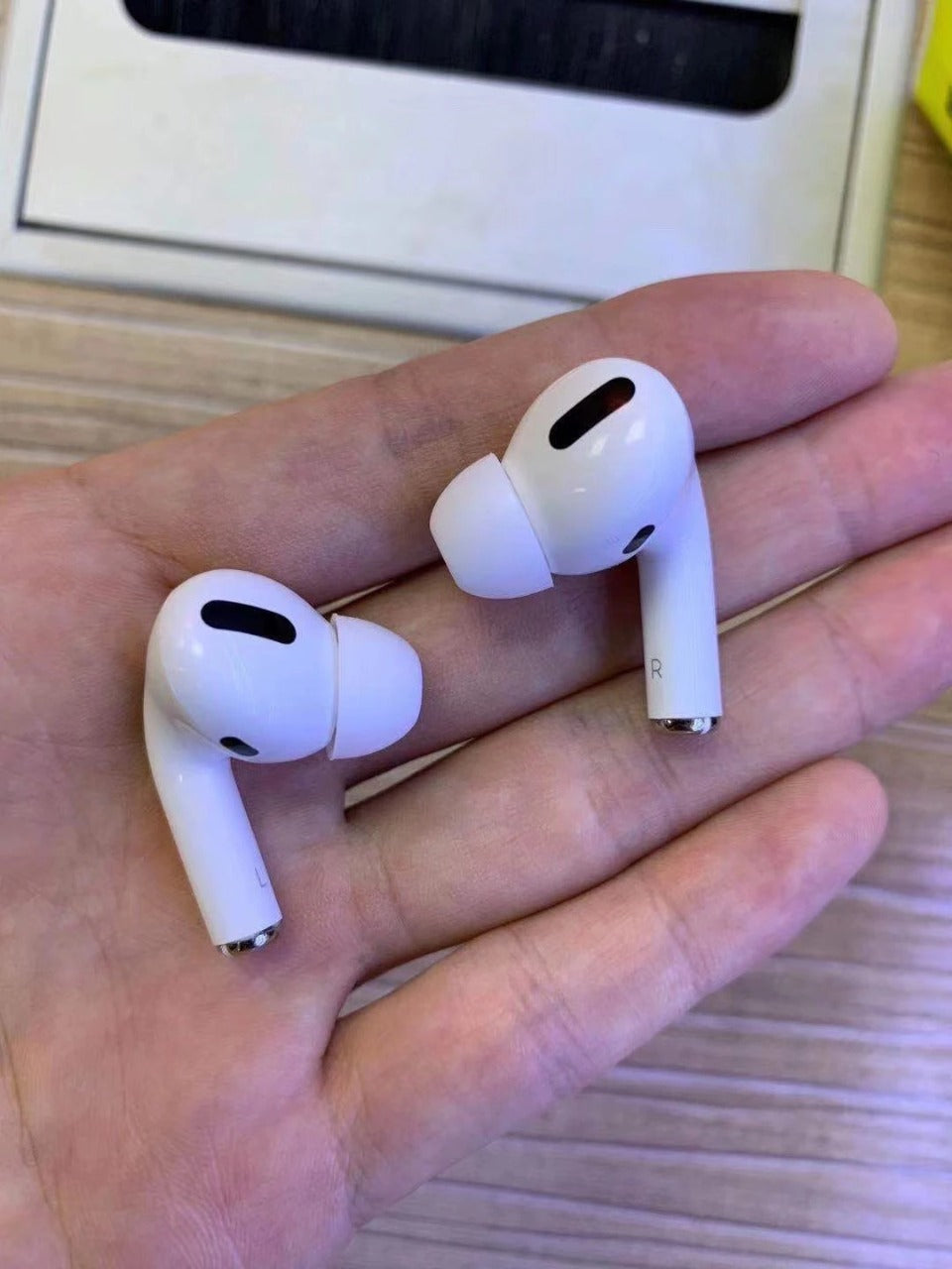 Apple AirPods Pro (2nd generation)