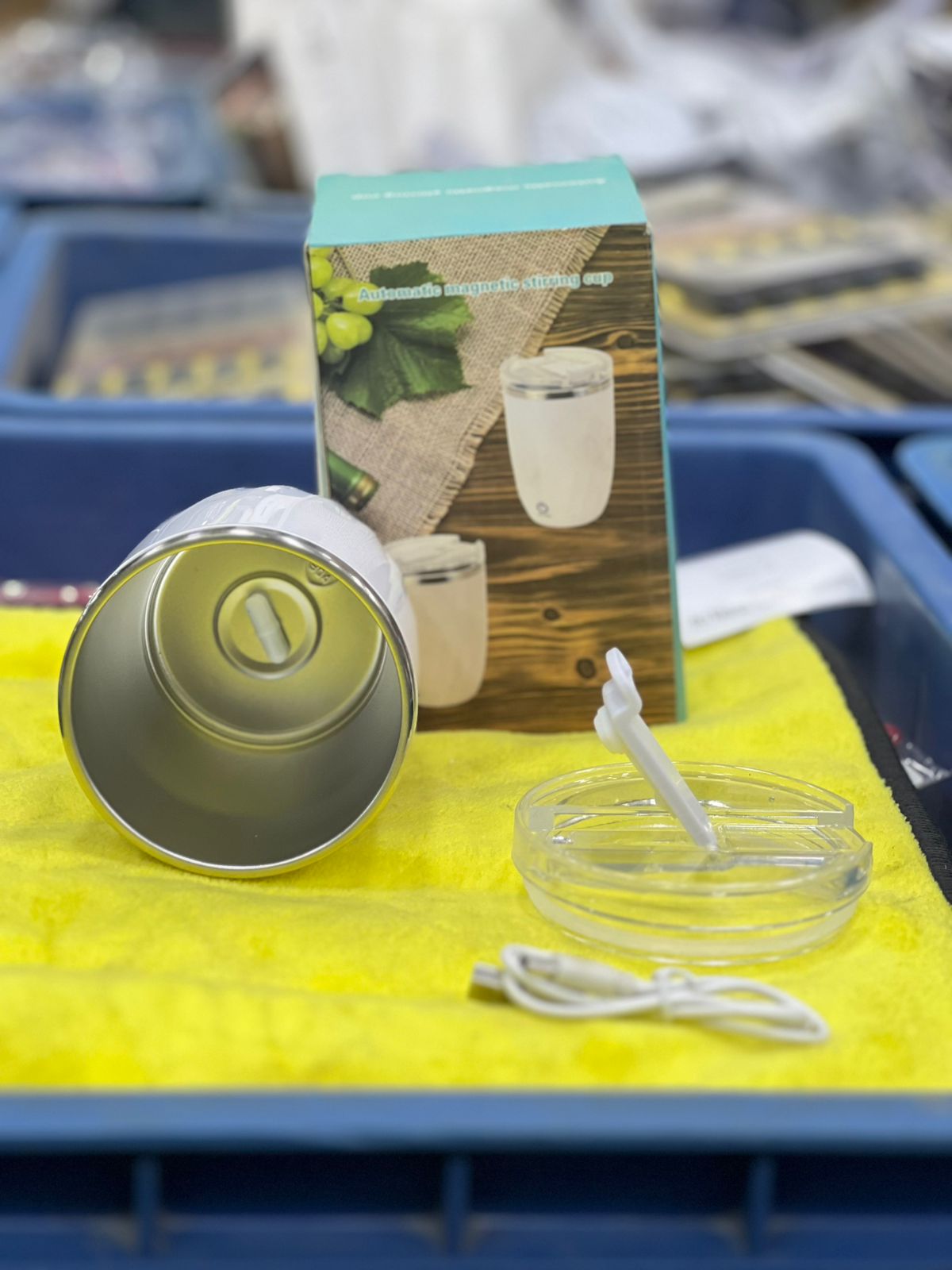 RECHARGING COFFEE BEATER MUG TOUCH PANEL & MAGNETIC BEATING